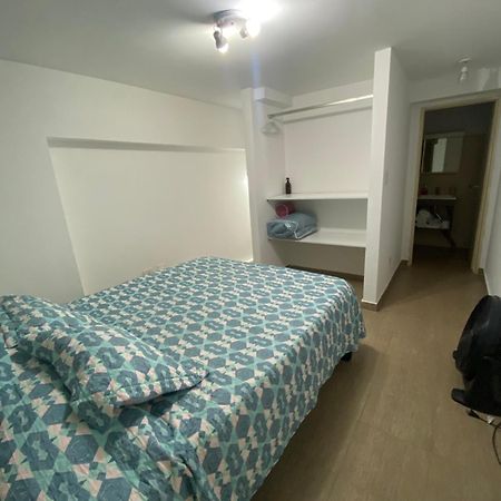 El Depto Tipo Duplex Pleno Centro Incluye Cochera Consultar Servicio De Parking Leilighet Monte Grande Eksteriør bilde