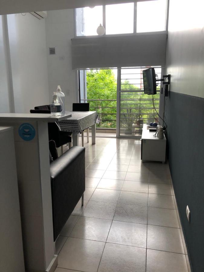 El Depto Tipo Duplex Pleno Centro Incluye Cochera Consultar Servicio De Parking Leilighet Monte Grande Eksteriør bilde